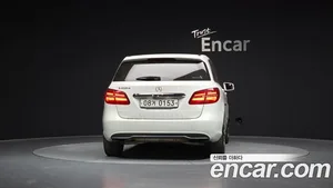 Mercedes-Benz B-Class, 2016 — миниатюра 3