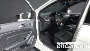 Mercedes-Benz B-Class, 2016 — миниатюра 12