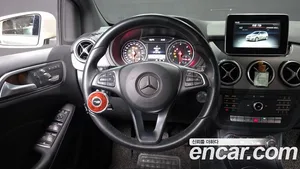 Mercedes-Benz B-Class, 2016 — миниатюра 18