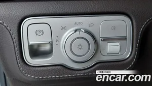 Mercedes-Benz GLE-Class, 2023 — миниатюра 20