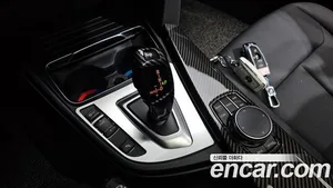 BMW 3-Series, 2017 — миниатюра 9