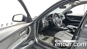 BMW 3-Series, 2017 — миниатюра 10