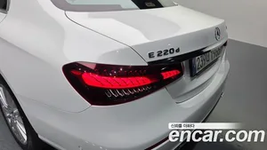 Mercedes-Benz E-Class, 2021 — миниатюра 9