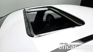 Mercedes-Benz E-Class, 2021 — миниатюра 30