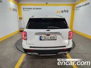 Ford Explorer, 2021 — миниатюра 4
