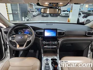 Ford Explorer, 2021 — миниатюра 7