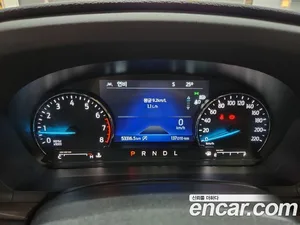 Ford Explorer, 2021 — миниатюра 8