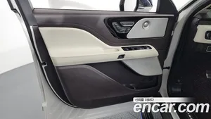 Lincoln Aviator, 2021 — миниатюра 14