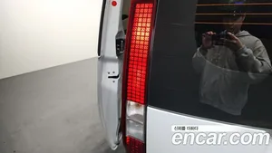 Hyundai Staria, 2023 — миниатюра 9