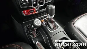 Jeep Wrangler, 2023 — миниатюра 12