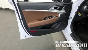 Genesis G70, 2019 — миниатюра 14