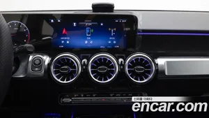 Mercedes-Benz GLB-Class, 2025 — миниатюра 16