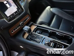 Volvo XC90, 2018 — миниатюра 12