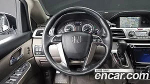 Honda Odyssey, 2016 — миниатюра 13