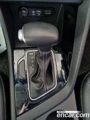 Kia Niro, 2017 — миниатюра 9