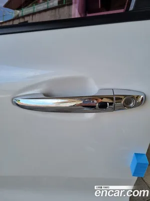 Kia Niro, 2017 — миниатюра 12
