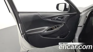 Chevrolet Malibu, 2017 — миниатюра 13