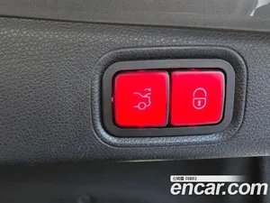 Mercedes-Benz E-Class, 2021 — миниатюра 12