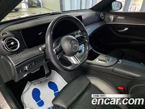 Mercedes-Benz E-Class, 2021 — миниатюра 13