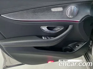 Mercedes-Benz E-Class, 2021 — миниатюра 15