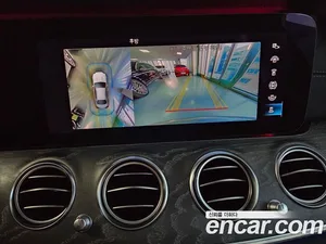 Mercedes-Benz E-Class, 2021 — миниатюра 16