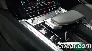 Audi e-tron, 2021 — миниатюра 12