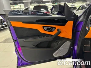 Lamborghini Urus, 2024 — миниатюра 6