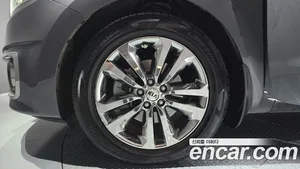 Kia Carnival, 2017 — миниатюра 5