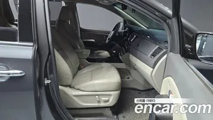 Kia Carnival, 2017 — миниатюра 17