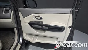 Kia Carnival, 2017 — миниатюра 15