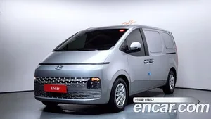 Hyundai Staria, 2023 — миниатюра 1