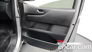 Hyundai Staria, 2023 — миниатюра 15