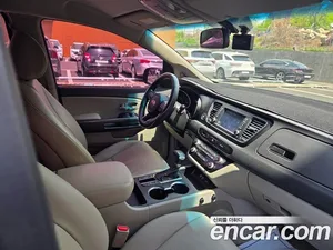 Kia Carnival, 2019 — миниатюра 18