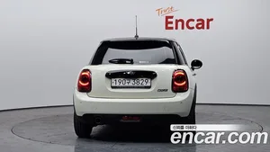 Mini Cooper, 2017 — миниатюра 4