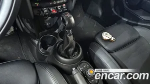 Mini Cooper, 2017 — миниатюра 9