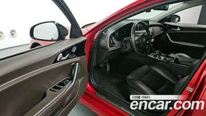 Kia Stinger, 2017 — миниатюра 10