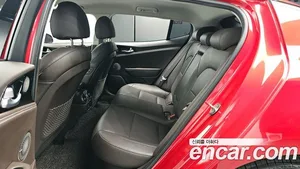 Kia Stinger, 2017 — миниатюра 12