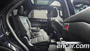Ford Explorer, 2020 — миниатюра 18