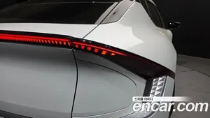 Kia EV6, 2021 — миниатюра 9