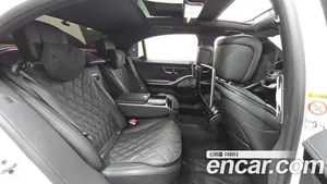 Mercedes-Benz S-Class, 2024 — миниатюра 18