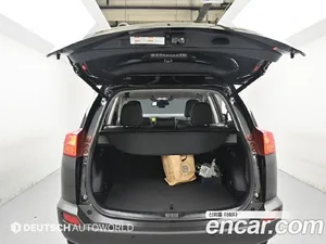 Toyota RAV4, 2015 — миниатюра 19