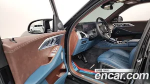 BMW XM, 2025 — миниатюра 13