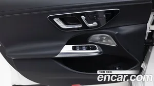 Mercedes-Benz E-Class, 2025 — миниатюра 15