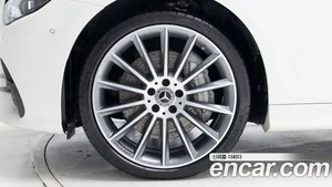 Mercedes-Benz E-Class, 2021 — миниатюра 5