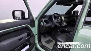 Land Rover Defender, 2023 — миниатюра 13