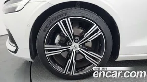 Volvo S60, 2021 — миниатюра 5
