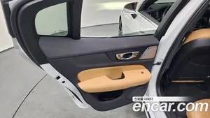 Volvo S60, 2021 — миниатюра 15