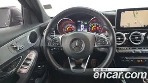 Mercedes-Benz C-Class, 2018 — миниатюра 20