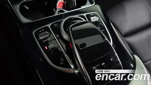 Mercedes-Benz C-Class, 2018 — миниатюра 27