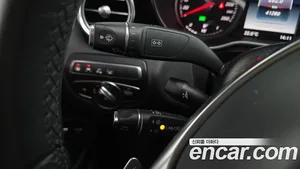 Mercedes-Benz C-Class, 2018 — миниатюра 29